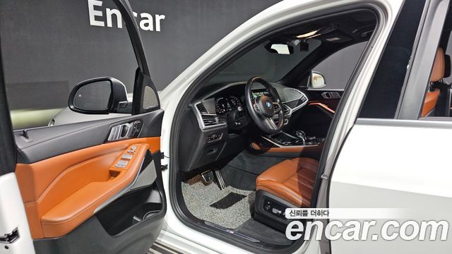 BMW X7 2022 — photo 13
