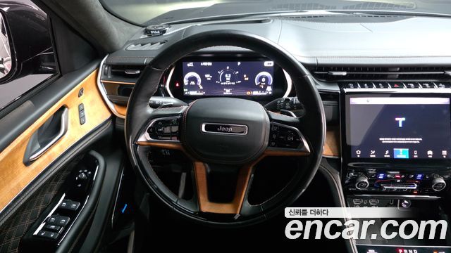 Jeep Cherokee 2023 — photo 13