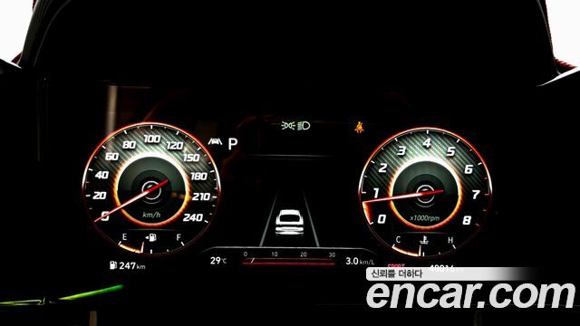 Hyundai AVANTE 2021 — photo 11