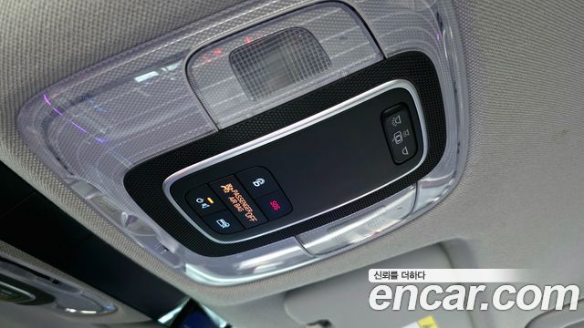 Hyundai AVANTE 2021 — photo 24