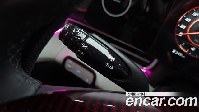 Hyundai AVANTE 2021 — photo 25