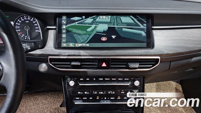 Kia K7 2021 — photo 15