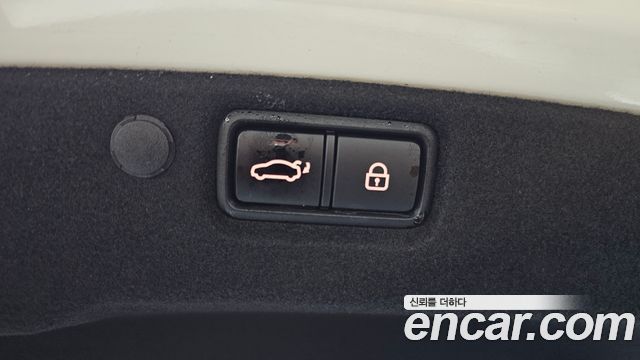 Kia K7 2021 — photo 20