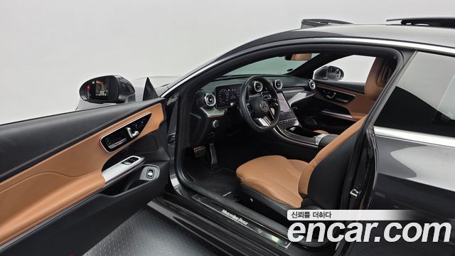Mercedes-Benz CLE-Class 2024 — photo 13