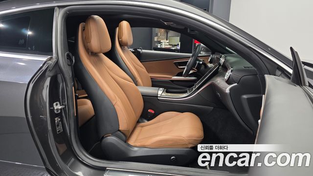 Mercedes-Benz CLE-Class 2024 — photo 17