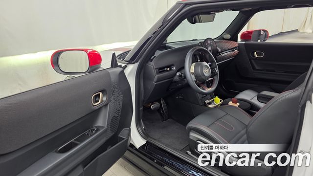 Mini Cooper 2025 — photo 13