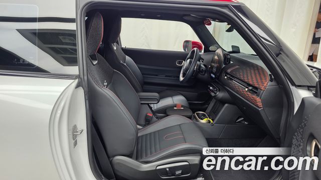 Mini Cooper 2025 — photo 17