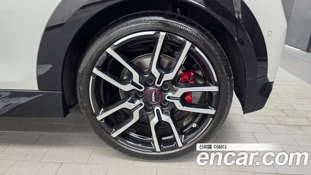 Mini Cooper 2025 — photo 7