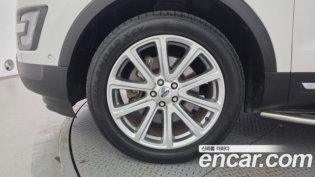 Ford Explorer 2017 — photo 5