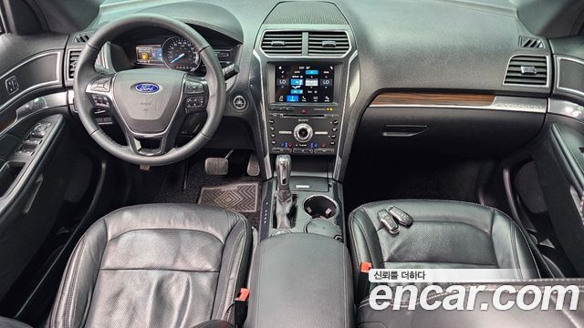 Ford Explorer 2017 — photo 7
