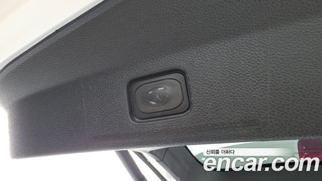Ford Explorer 2017 — photo 20