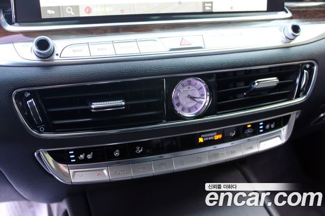 Kia K9 2019 — photo 11