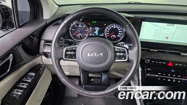 Kia Canival 2023 — photo 18