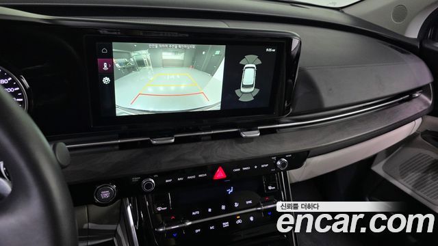 Kia Canival 2023 — photo 22