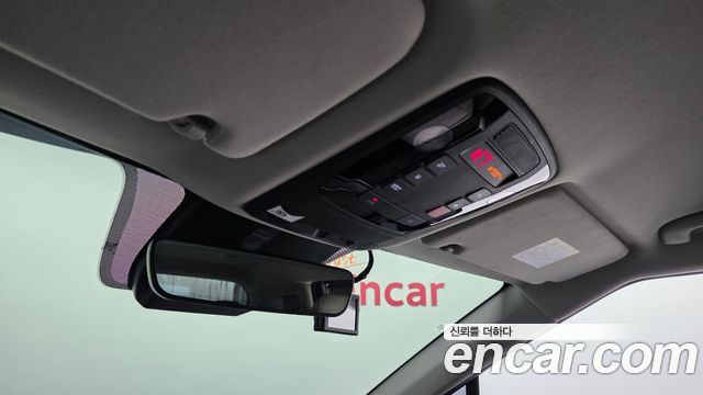 Kia Canival 2023 — photo 32