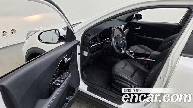 Kia Niro 2022 — photo 13