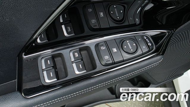 Kia Niro 2022 — photo 26