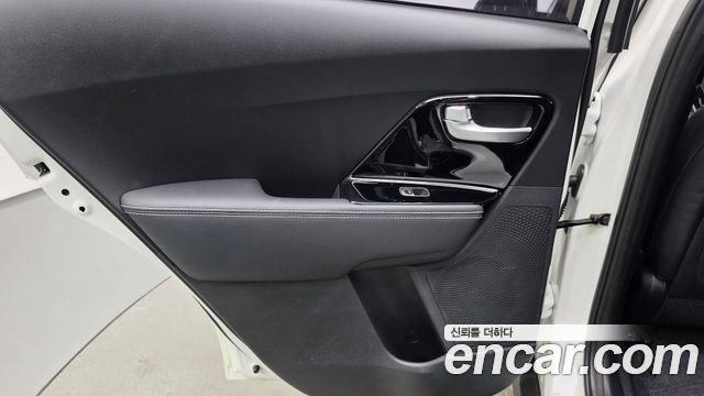 Kia Niro 2022 — photo 15