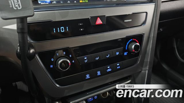 Hyundai Sonata 2015 — photo 19