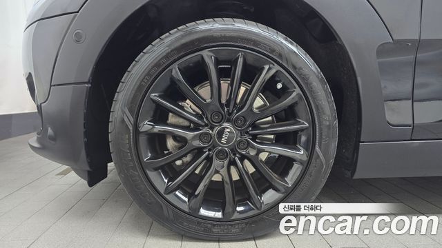 Mini Clubman 2024 — photo 5