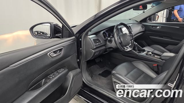 Renault Korea SM6 2020 — photo 13