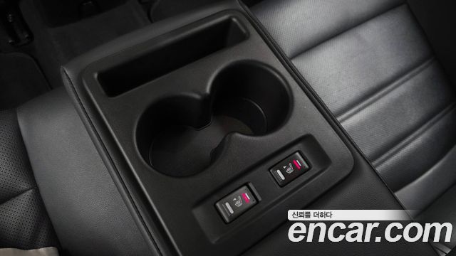 Renault Korea SM6 2020 — photo 25