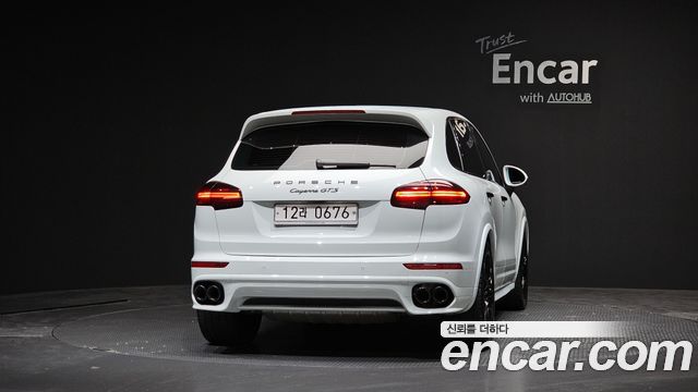 Porsche Cayenne 2017 — photo 4