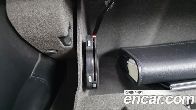 Porsche Cayenne 2017 — photo 30
