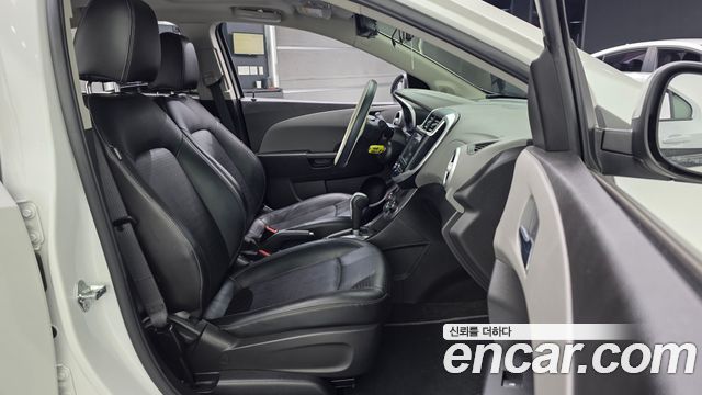Chevrolet Korea Aveo 2018 — photo 17