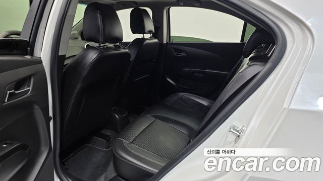 Chevrolet Korea Aveo 2018 — photo 16