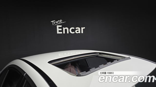 Mercedes-Benz E-Class 2021 — photo 36