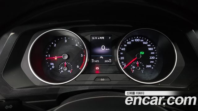 Volkswagen Tiguan 2020 — photo 8