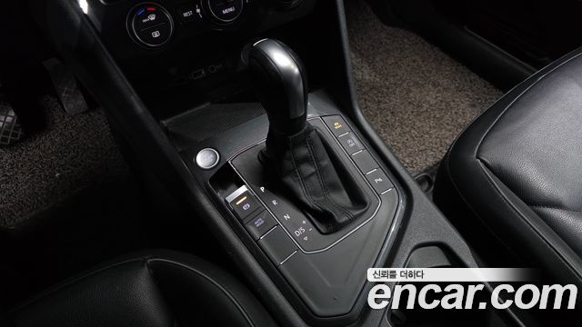 Volkswagen Tiguan 2020 — photo 9