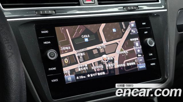 Volkswagen Tiguan 2020 — photo 13
