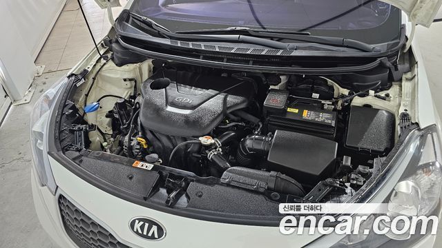 Kia K3 2015 — photo 6