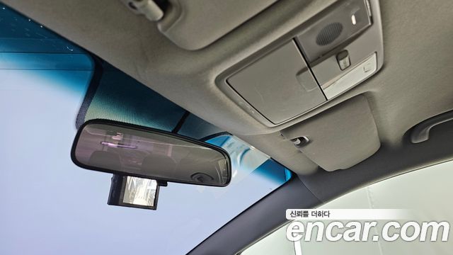 Kia K3 2015 — photo 26