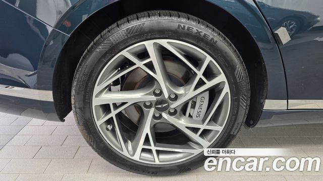 Genesis G90 2022 — photo 5