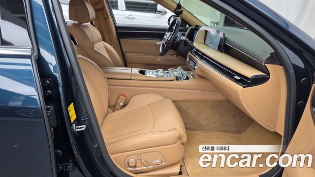 Genesis G90 2022 — photo 11