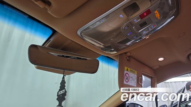Genesis G90 2022 — photo 17