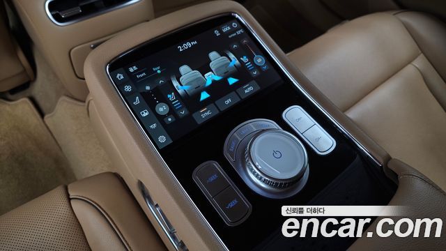 Genesis G90 2022 — photo 18