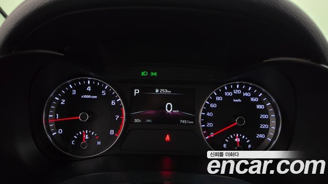 Kia K3 2022 — photo 11