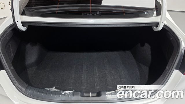 Kia K3 2022 — photo 23
