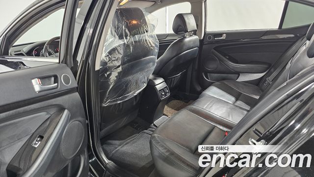 Kia K7 2013 — photo 18