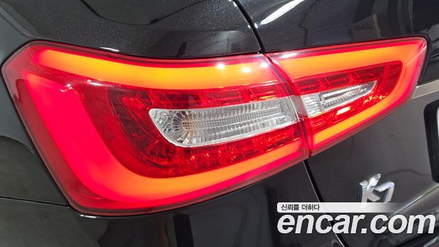 Kia K7 2013 — photo 9