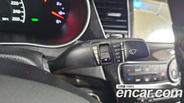 Kia K7 2013 — photo 29