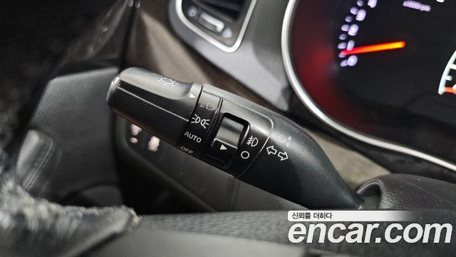 Kia K7 2013 — photo 30