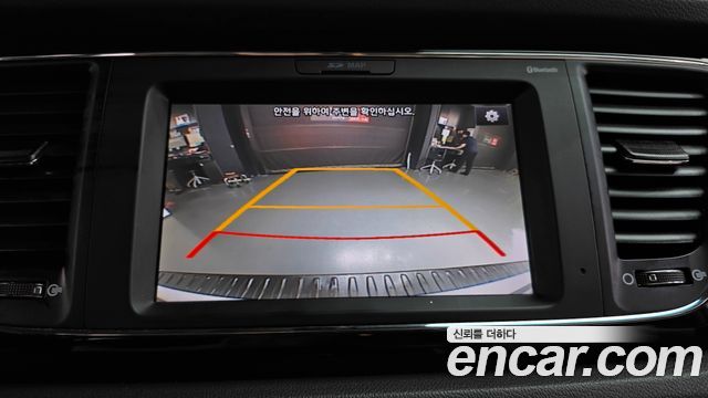 Kia Canival 2017 — photo 20