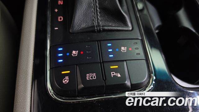 Kia Canival 2017 — photo 26
