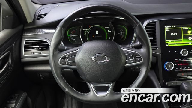 Renault Korea SM6 2016 — photo 13