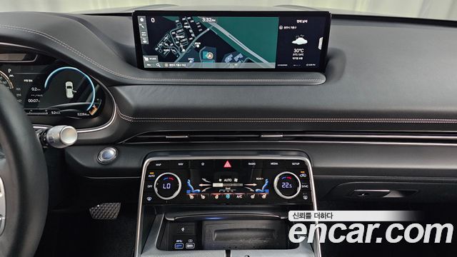 Genesis GV80 2021 — photo 15